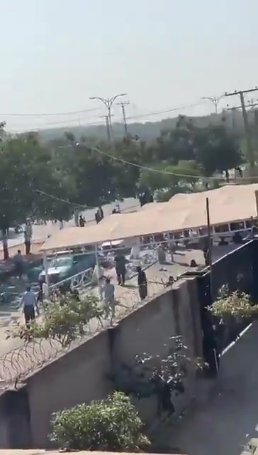 At least 9 deaths and 21 injuries have occurred following an explosion outside the district courts in Islamabad, Pakistan. The explosion is now being investigated as a suspected suicide bombing. - Khorasan Diary