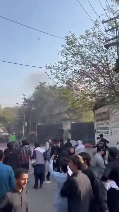 The US consulate in Lahore, Pakistan is now under attack by protesters