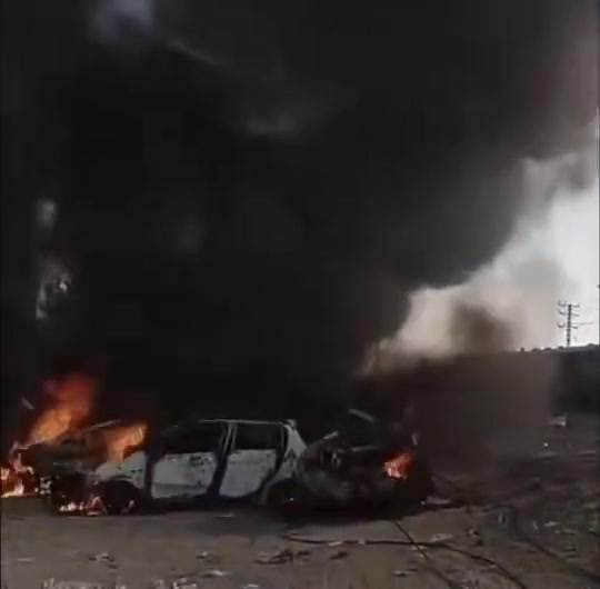At least 24 dead, 82 injured in Quetta, Pakistan explosion, police say. The blast hit a train. Vehicles were damaged and windows of nearby buildings were shattered by the impact. Large fires erupt in nearby buildings and vehicles following explosion near railway tracks in Quetta, Pakistan. Heavy gunfire has also been reported with preliminary information indicating this was a suicide bombing, according to Sach Quetta News. Multiple casualties